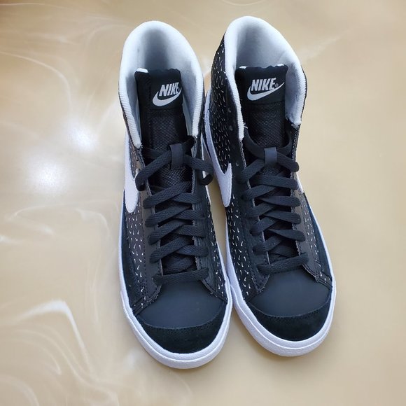 Nike Blazer Mid 77 - Picture 5 of 13